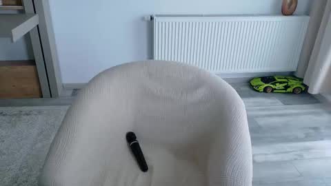 Snapshot of deidi_sweet chatting on 12, 9, 2025 Di online show from 12, 9, 2025