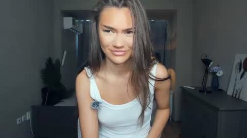 Laura online show from 22, 6, 2026