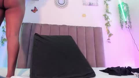 Snapshot of deisyharper chatting on 28, 10, 2025 deisyharper online show from 28, 10, 2025