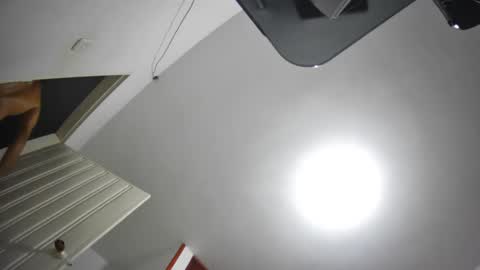 Snapshot of deividellobo chatting on 21, 2, 2025 deividellobo online show from 21, 2, 2025