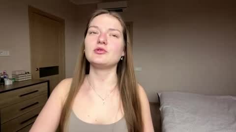 Mila online show from 30, 4, 2026