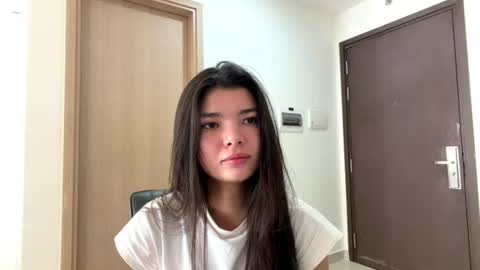 Angela online show from 30, 6, 2026