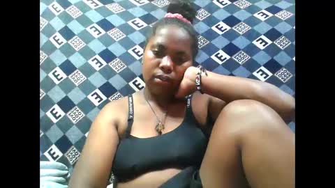 Snapshot of deliah712909 chatting on 20, 11, 2025 deliah712909 online show from 20, 11, 2025