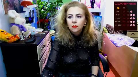 Snapshot of delicecat chatting on 5, 12, 2024 Delicacat online show from 5, 12, 2024