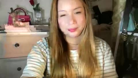 Snapshot of delicious_iya69 chatting on 10, 9, 2025 iyalicious online show from 10, 9, 2025