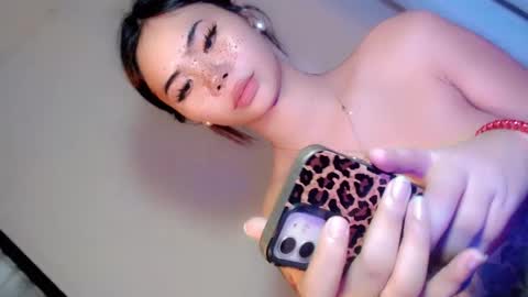 Snapshot of deliciousfaye chatting on 9, 12, 2024 Hello your loving faye 3 online show from 9, 12, 2024