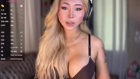 Hello your loving faye 3 online show from 26, 3, 2026