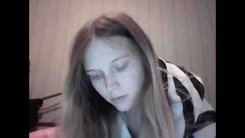 Snapshot of deliciousgi69 chatting on 18, 12, 2025 deliciousgi69 online show from 18, 12, 2025