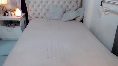 Snapshot of deliciousseika chatting on 13, 12, 2024 online show from 13, 12, 2024