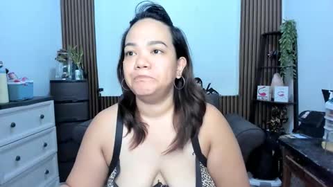 delightfulcurvy online show from 12, 10, 2025