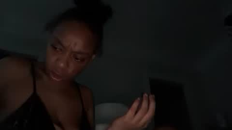 Snapshot of delightfuldark chatting on 4, 12, 2025 delightfuldark online show from 4, 12, 2025