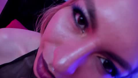 della online show from 30, 10, 2025