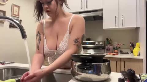 Snapshot of delilahsins chatting on 20, 11, 2025 delilahsins online show from 20, 11, 2025