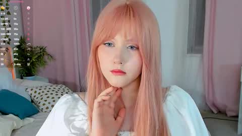 Delilah or Laila online show from 13, 9, 2025