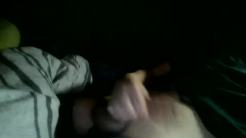 Snapshot of dell_944 chatting on 25, 11, 2025 dell_944 online show from 25, 11, 2025