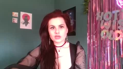 Snapshot of dellacrush_ chatting on 6, 2, 2025 dellacrush_ online show from 6, 2, 2025