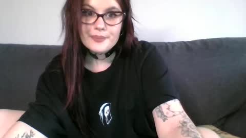 Snapshot of dellacrush_ chatting on 9, 2, 2025 dellacrush_ online show from 9, 2, 2025