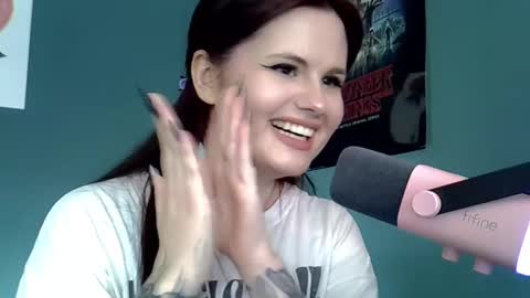 Snapshot of dellacrush_ chatting on 19, 2, 2025 dellacrush_ online show from 19, 2, 2025