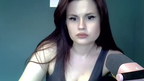 Snapshot of dellacrush_ chatting on 22, 2, 2025 dellacrush_ online show from 22, 2, 2025