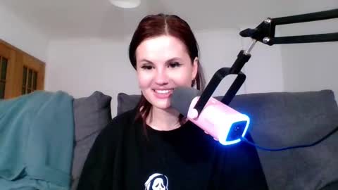 Snapshot of dellacrush_ chatting on 10, 3, 2025 dellacrush_ online show from 10, 3, 2025