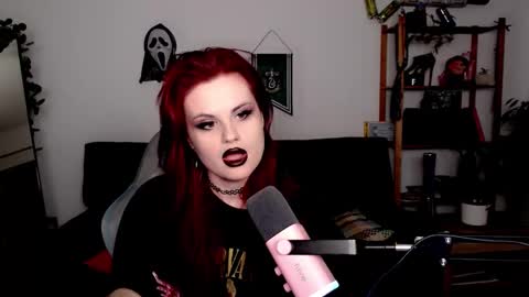 Snapshot of dellacrush_ chatting on 10, 11, 2025 dellacrush_ online show from 10, 11, 2025