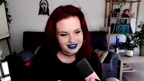 Snapshot of dellacrush_ chatting on 11, 11, 2025 dellacrush_ online show from 11, 11, 2025