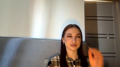 Delphaswindler online show from 25, 4, 2026