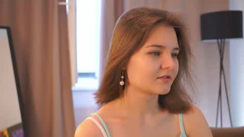 Snapshot of demetricekanady chatting on 18, 6, 2026 Hi my name is Sari nice to see you in my Room online show from 18, 6, 2026