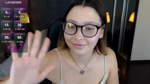 DEMI online show from 19, 9, 2025