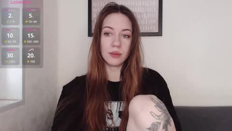 Snapshot of demiamour chatting on 15, 1, 2026 Demi. not your babybabebb and other shit online show from 15, 1, 2026