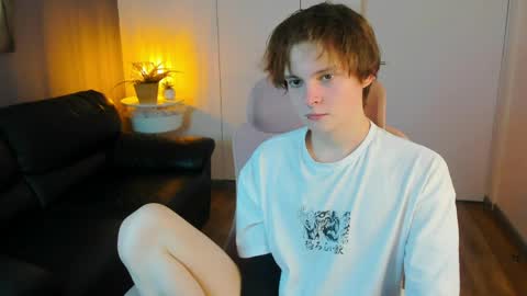 demianenglen online show from 8, 4, 2026