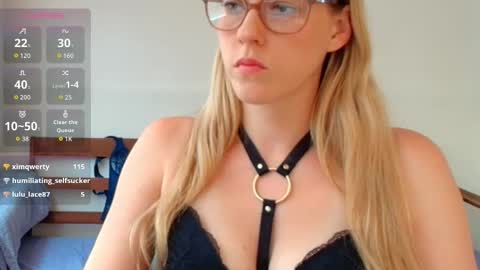 Snapshot of demigoddesslexie chatting on 14, 12, 2025 demigoddesslexie online show from 14, 12, 2025