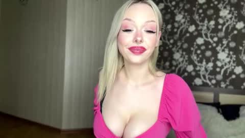 Snapshot of demilodge chatting on 13, 11, 2025 Demi online show from 13, 11, 2025