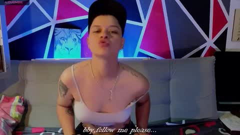 Snapshot of demimoore222 chatting on 23, 10, 2025 DEMI online show from 23, 10, 2025