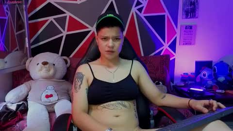 Snapshot of demimoore222 chatting on 18, 12, 2025 DEMI online show from 18, 12, 2025