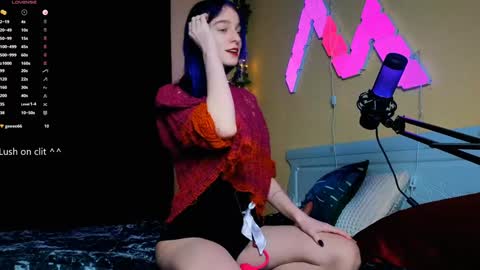 Demmi online show from 22, 1, 2025