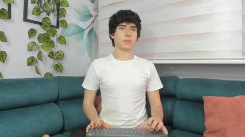   online show from 29, 4, 2026