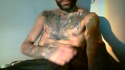 demon_rose_ online show from 16, 7, 2026