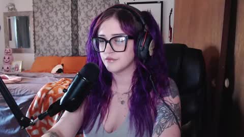 Snapshot of demongf chatting on 29, 9, 2025 Demoness Mina online show from 29, 9, 2025