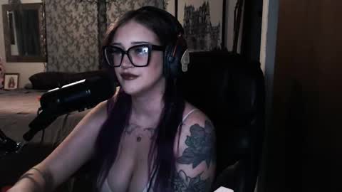 Snapshot of demongf chatting on 26, 11, 2025 Demoness Mina online show from 26, 11, 2025