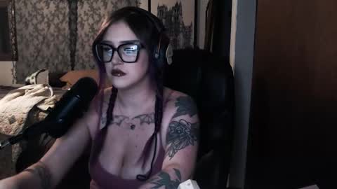 Snapshot of demongf chatting on 30, 11, 2025 Demoness Mina online show from 30, 11, 2025