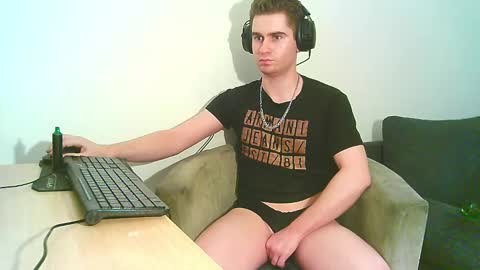 Snapshot of demoverzze chatting on 29, 12, 2024 Dominik online show from 29, 12, 2024