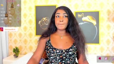 Snapshot of denise_wolfe chatting on 4, 1, 2025 Denisse online show from 4, 1, 2025