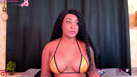 Snapshot of denise_wolfe chatting on 6, 10, 2025 Denisse online show from 6, 10, 2025