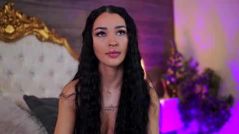 denisedevilles online show from 8, 1, 2025