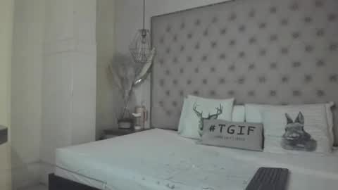 Snapshot of denisse_logan chatting on 5, 10, 2025 denisse_logan online show from 5, 10, 2025
