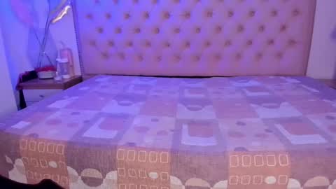 Snapshot of denisse_logan chatting on 17, 10, 2025 denisse_logan online show from 17, 10, 2025