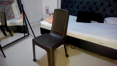 denisse_logan online show from 18, 11, 2025