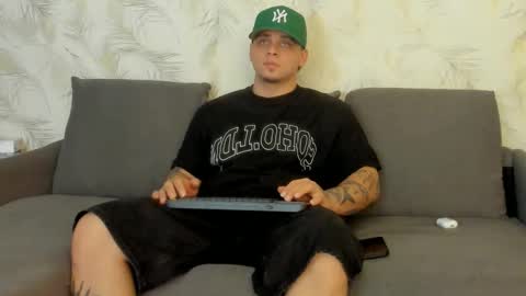 dennis munera online show from 21, 12, 2024