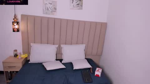 Denisse  online show from 1, 3, 2026